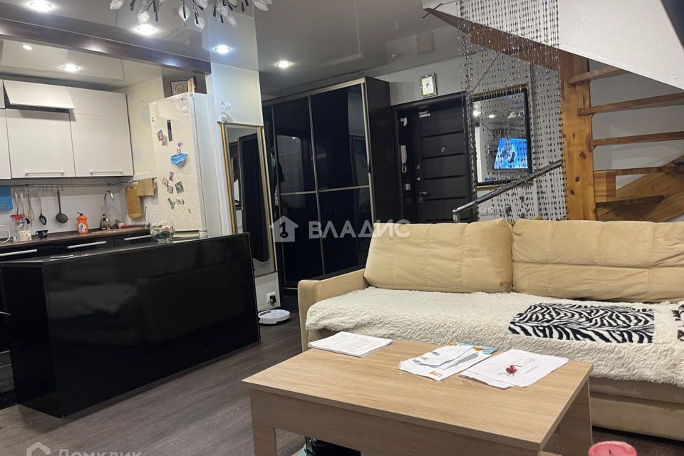 Продаётся 3-комнатная квартира, 63 м²