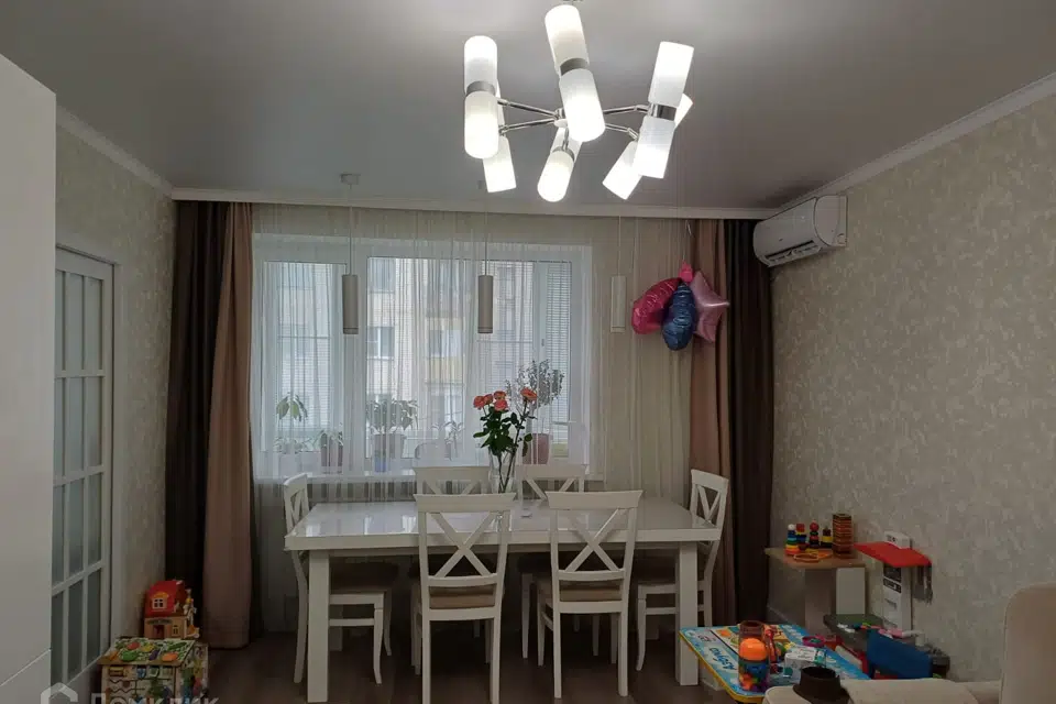 Продаётся 3-комнатная квартира, 60 м²