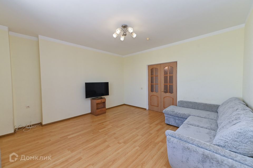 Продаётся 3-комнатная квартира, 74.2 м²