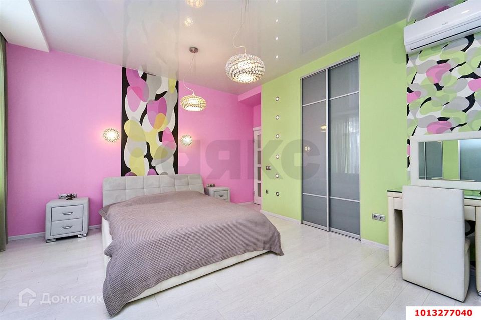Продаётся 3-комнатная квартира, 90.5 м²