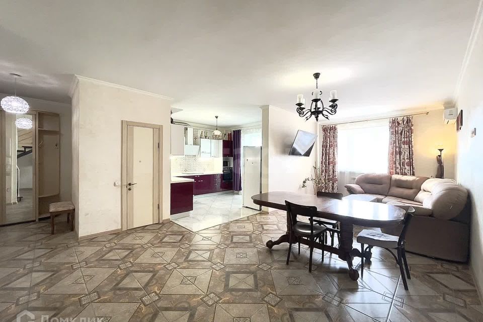 Продаётся 5-комнатная квартира, 171.1 м²
