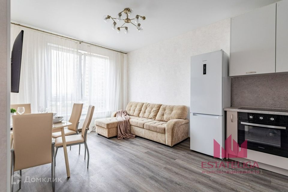 Сдаётся 1-комнатная квартира, 42 м²