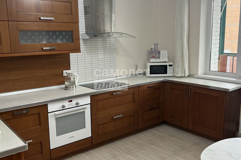 Продаётся 2-комнатная квартира, 66.8 м²