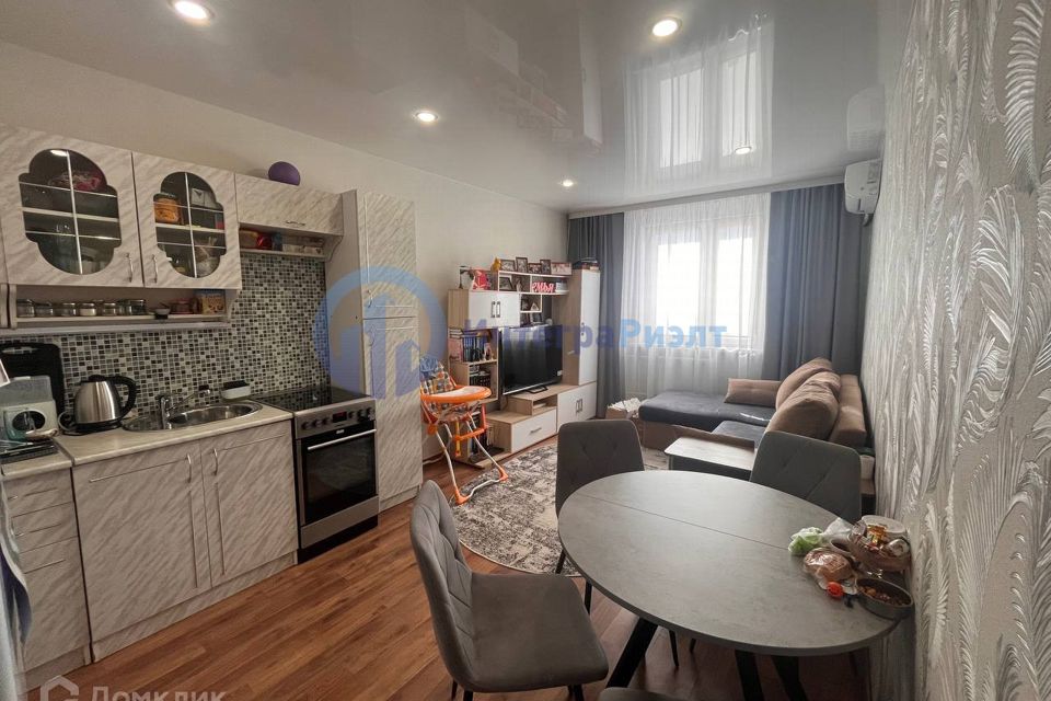 Продаётся 2-комнатная квартира, 51.6 м²