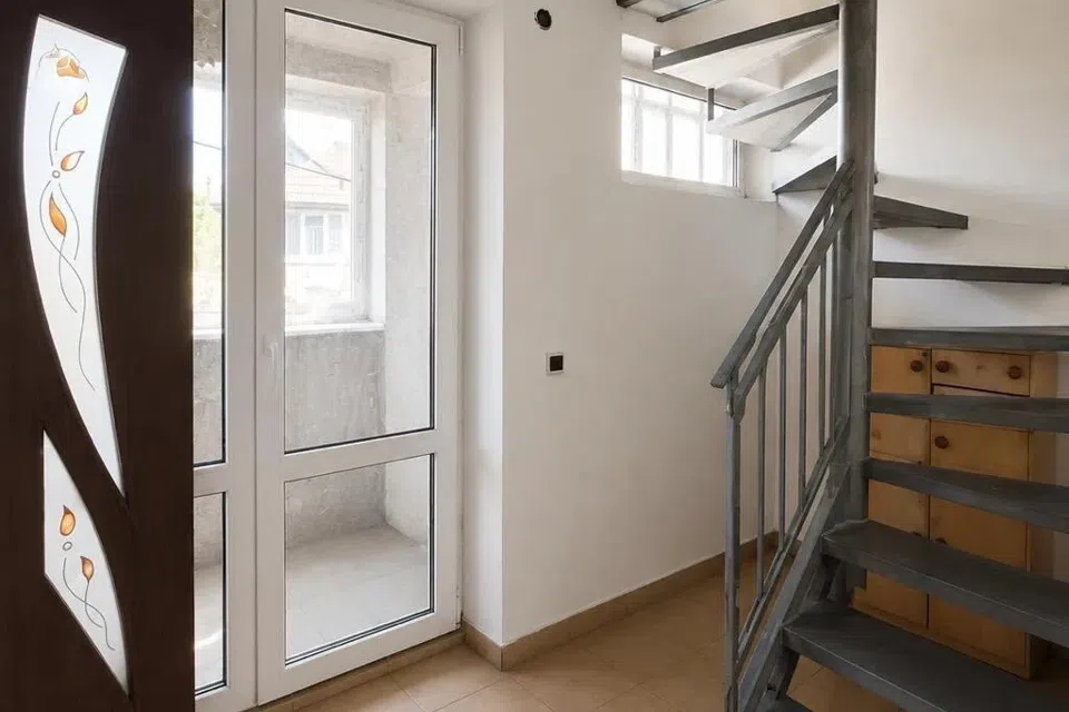Продаётся 4-комнатная квартира, 106.9 м²