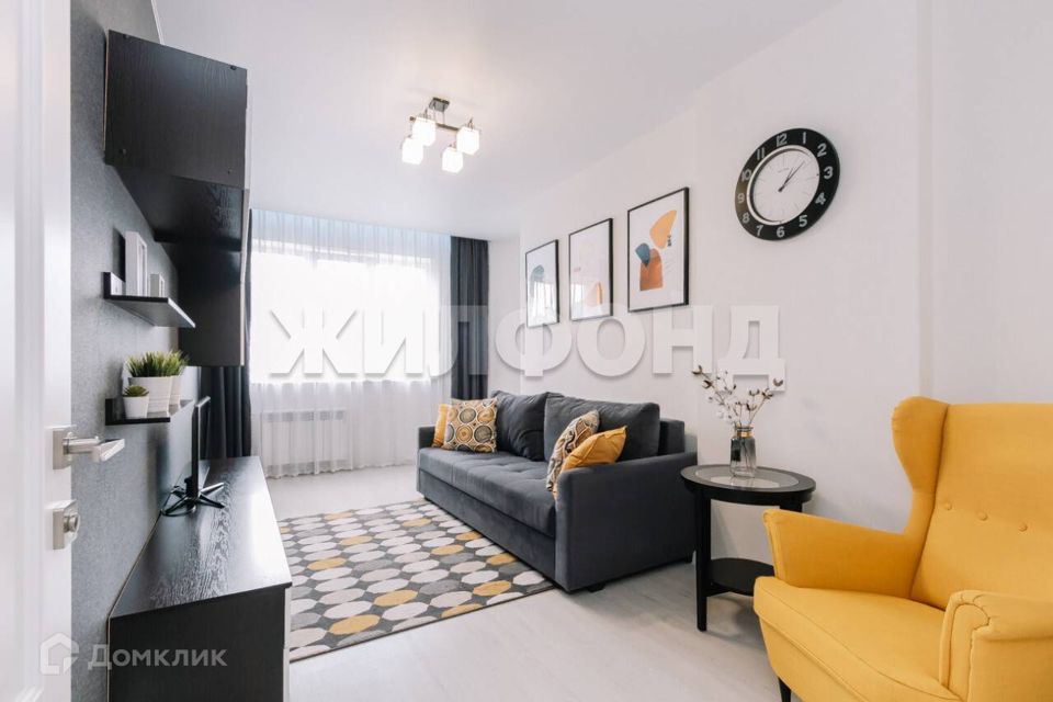 Продаётся 3-комнатная квартира, 77.9 м²