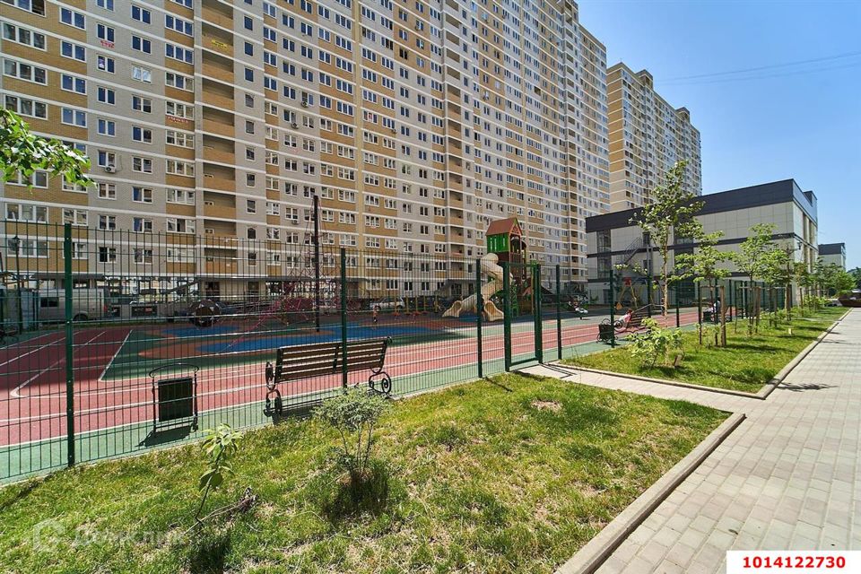 Продаётся 1-комнатная квартира, 37.9 м²