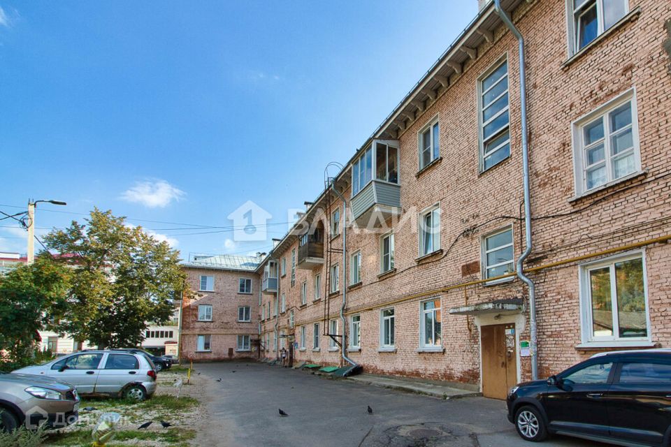 Продаётся 2-комнатная квартира, 53.2 м²