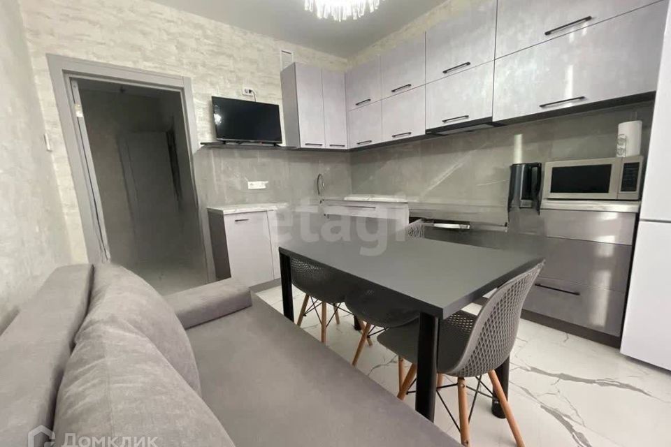 Продаётся 1-комнатная квартира, 40.1 м²