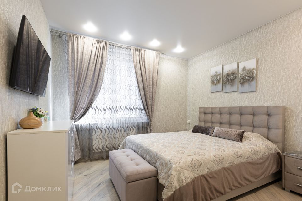 Сдаётся 2-комнатная квартира, 65.8 м²