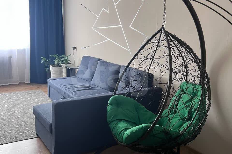 Продаётся 5-комнатная квартира, 100.3 м²