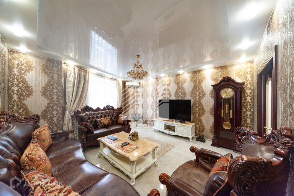 Продаётся 3-комнатная квартира, 90 м²