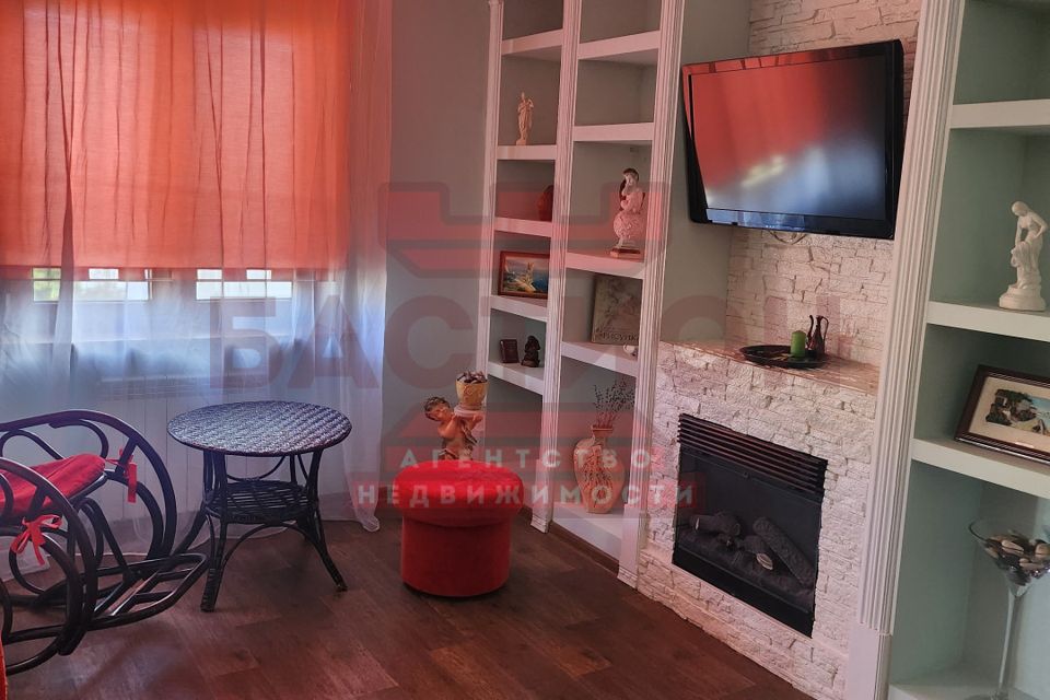 Продаётся 2-комнатная квартира, 56 м²