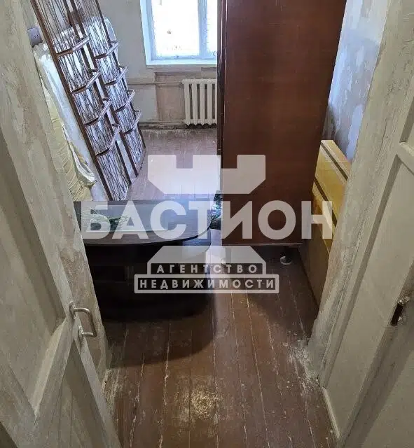 Продаётся 3-комнатная квартира, 48.5 м²