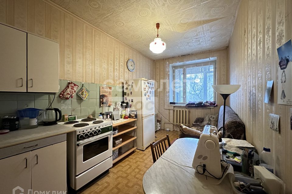 Продаётся 1-комнатная квартира, 40.7 м²