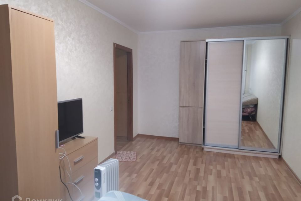 Сдаётся 2-комнатная квартира, 56 м²