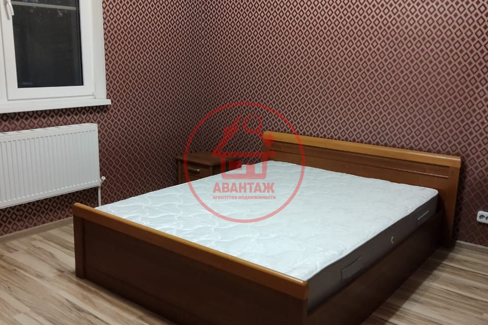 Сдаётся 2-комнатная квартира, 62.8 м²
