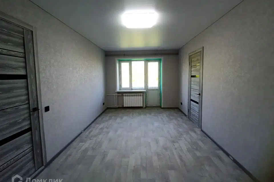 Продаётся 3-комнатная квартира, 56.2 м²