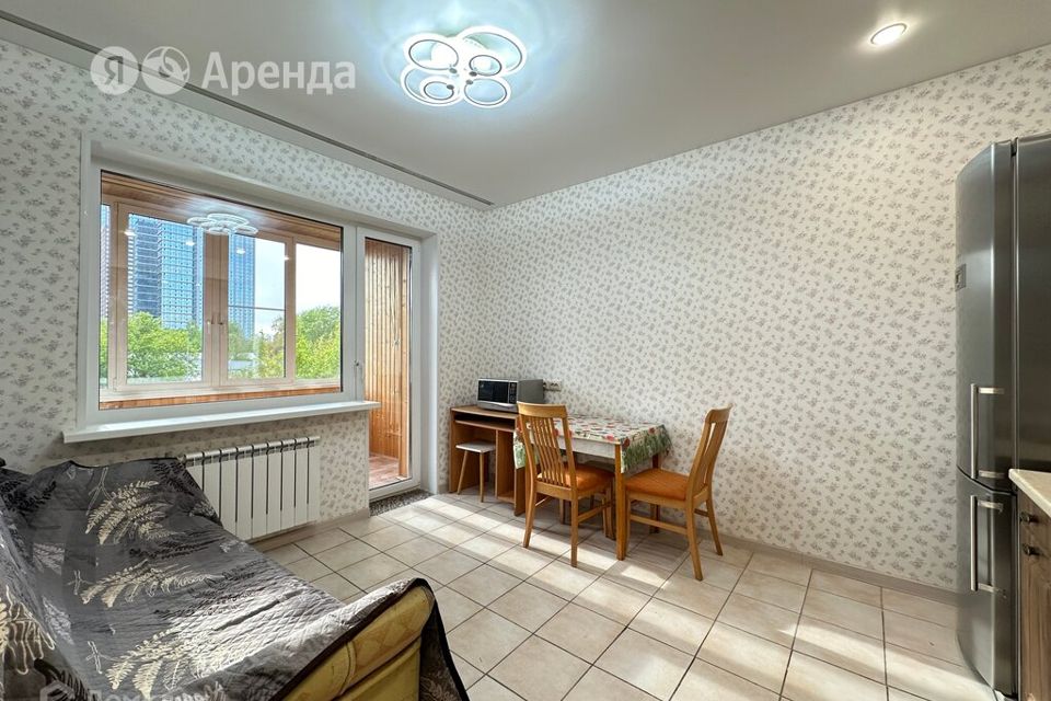 Сдаётся 1-комнатная квартира, 43 м²
