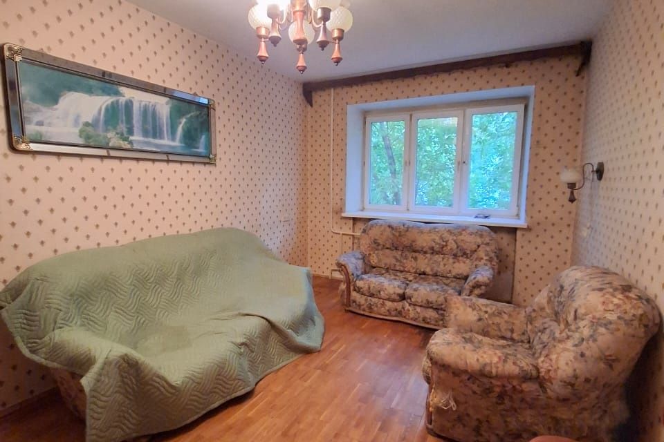 Продаётся 3-комнатная квартира, 57.1 м²