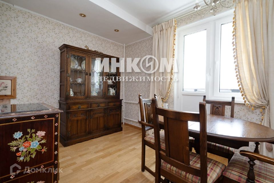 Продаётся 1-комнатная квартира, 38.3 м²