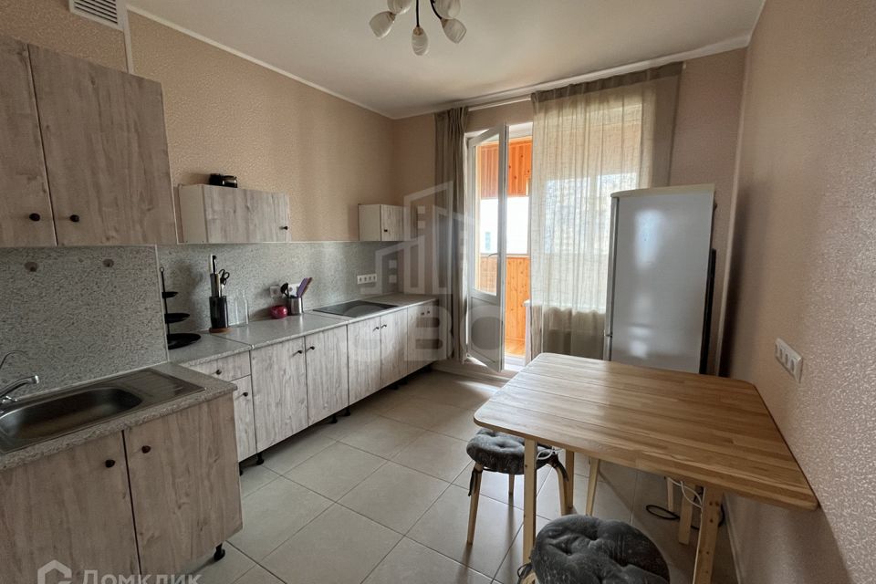 Сдаётся 2-комнатная квартира, 55 м²