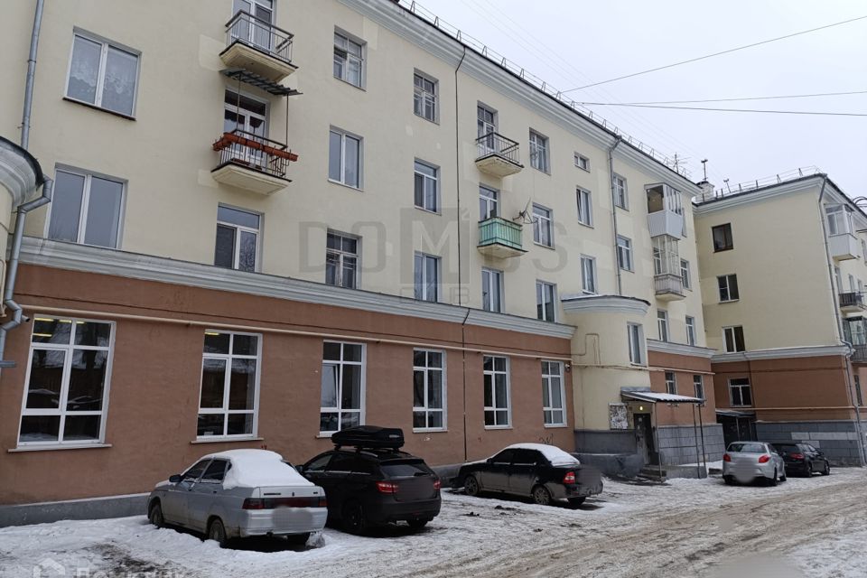 Продаётся 2-комнатная квартира, 53.3 м²