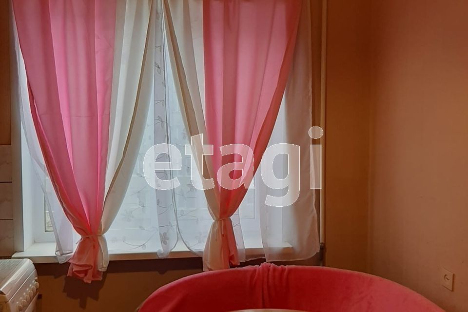 Продаётся 2-комнатная квартира, 53.8 м²