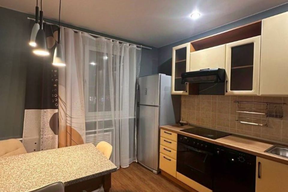 Продаётся 2-комнатная квартира, 57.3 м²