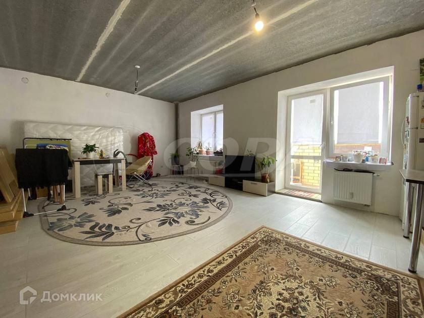 Продаётся 2-комнатная квартира, 61 м²