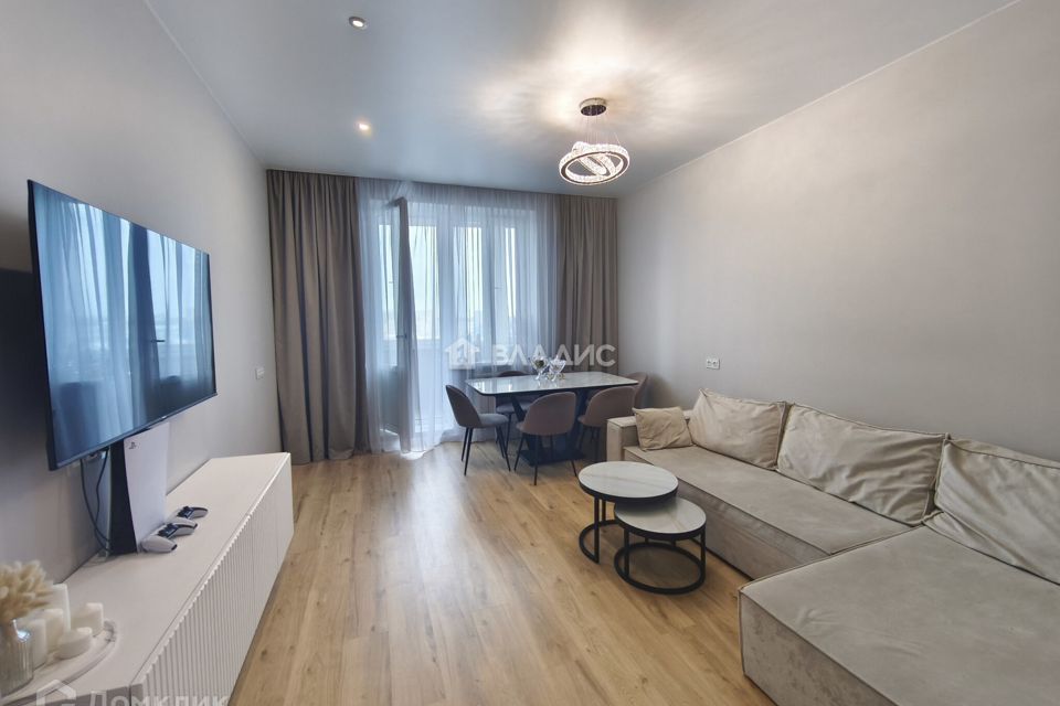 Продаётся 2-комнатная квартира, 55.6 м²