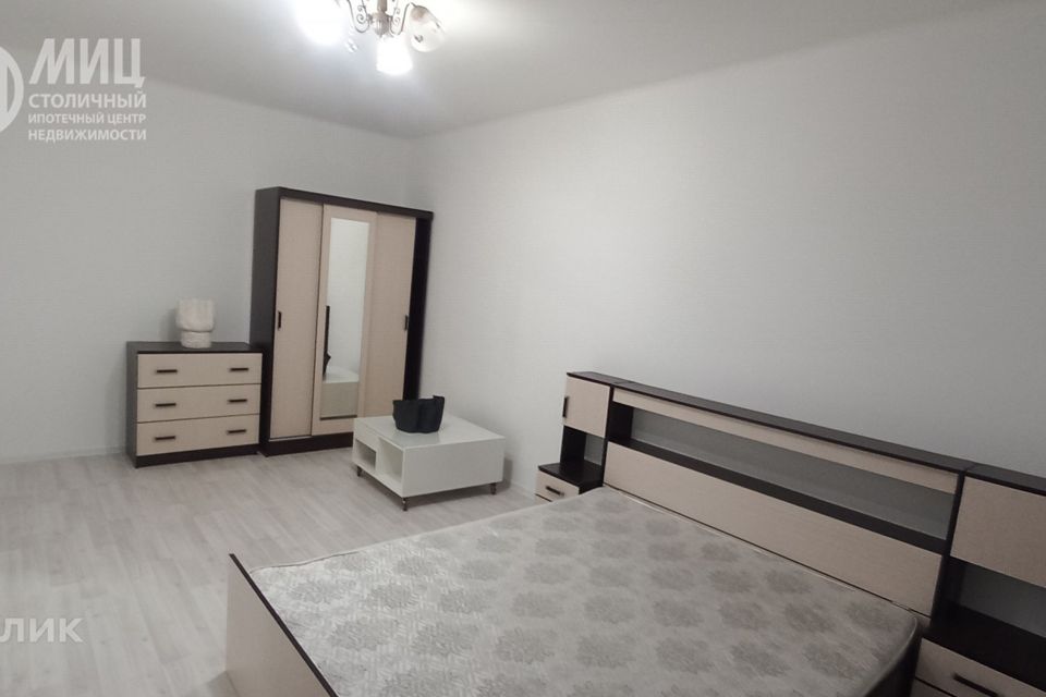 Продаётся 1-комнатная квартира, 38.8 м²