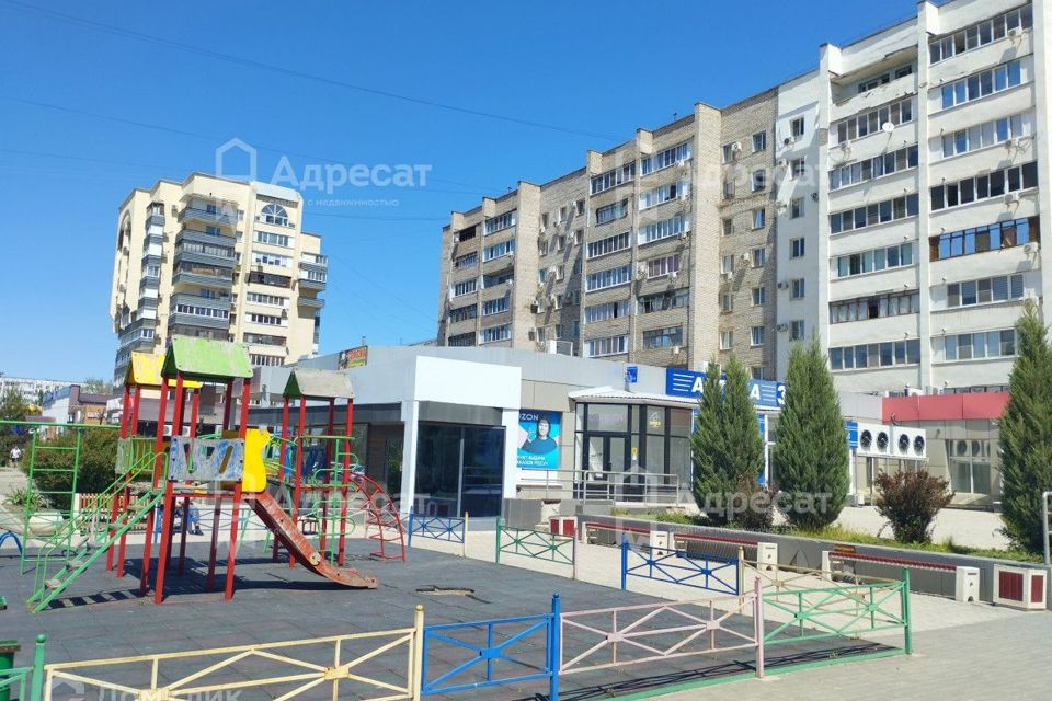 Продаётся 4-комнатная квартира, 72.9 м²