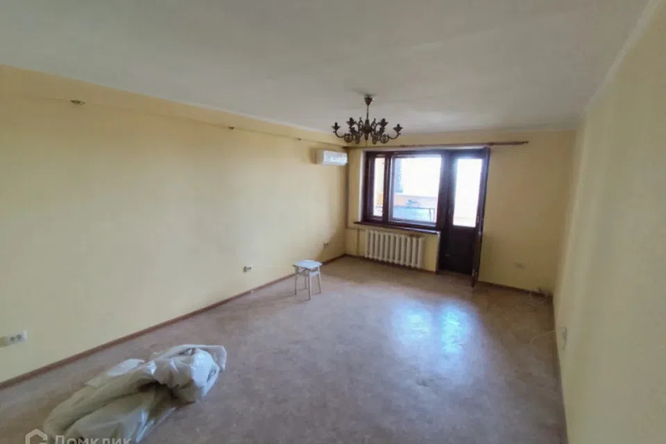 Продаётся 4-комнатная квартира, 94 м²