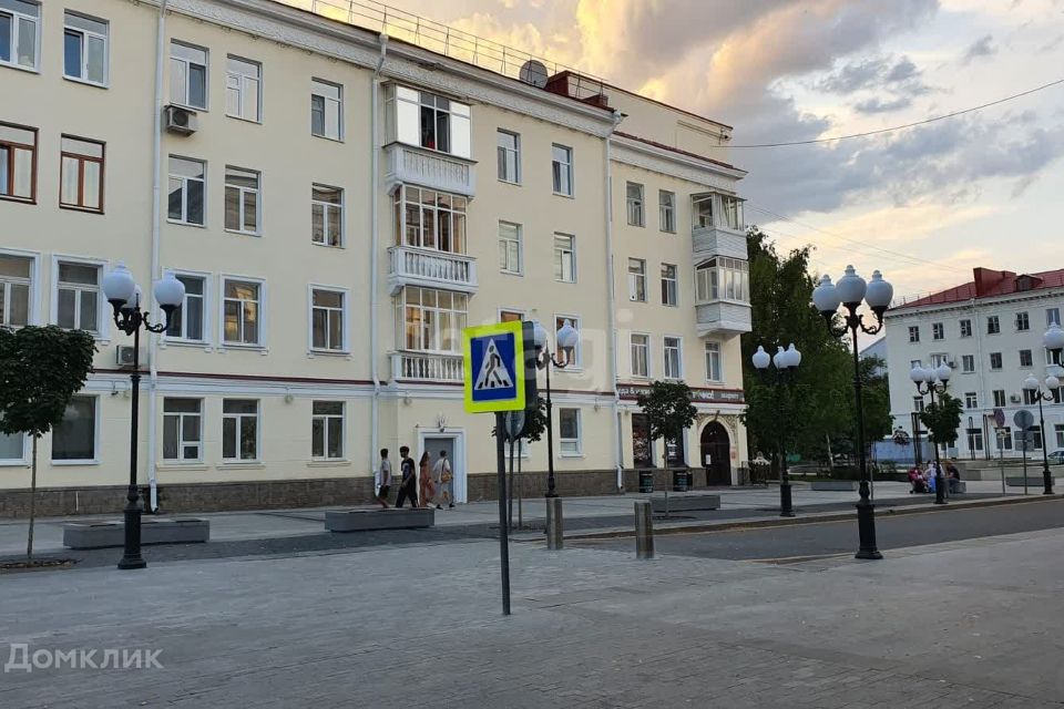 Продаётся 3-комнатная квартира, 71 м²