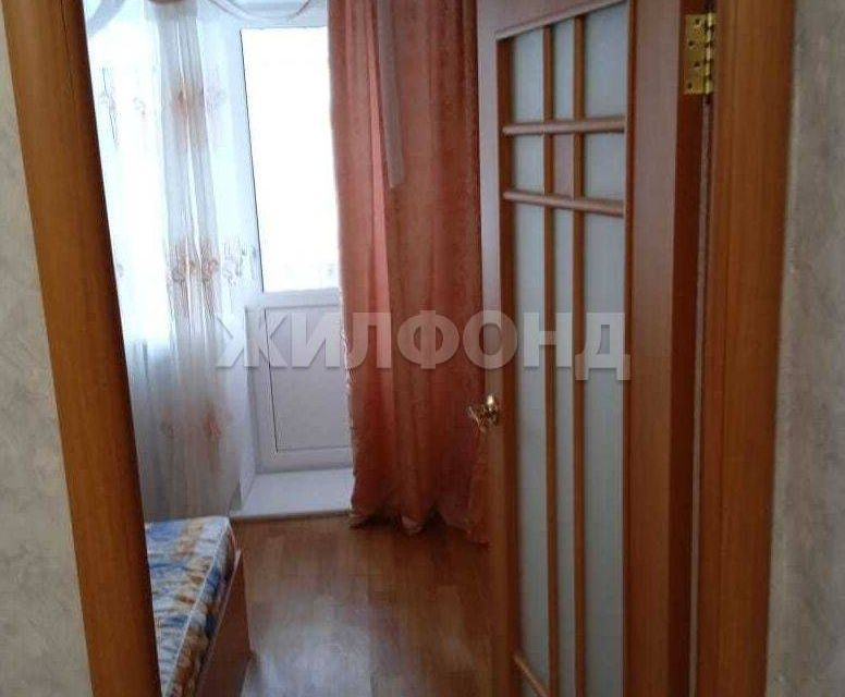 Продаётся 3-комнатная квартира, 39.1 м²