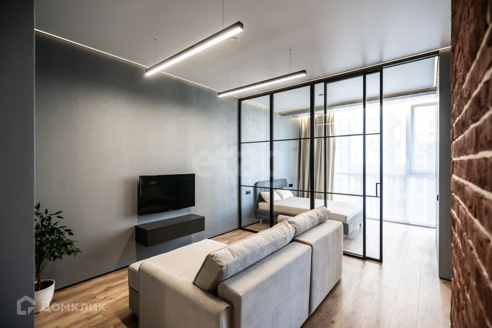 Продаётся 1-комнатная квартира, 54.7 м²