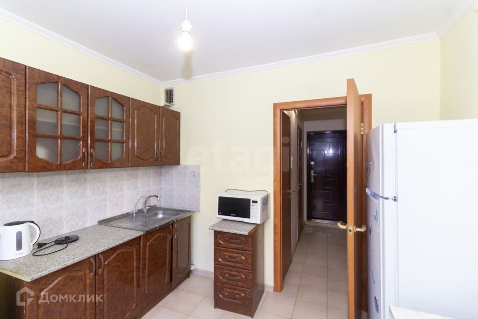 Сдаётся 1-комнатная квартира, 32 м²