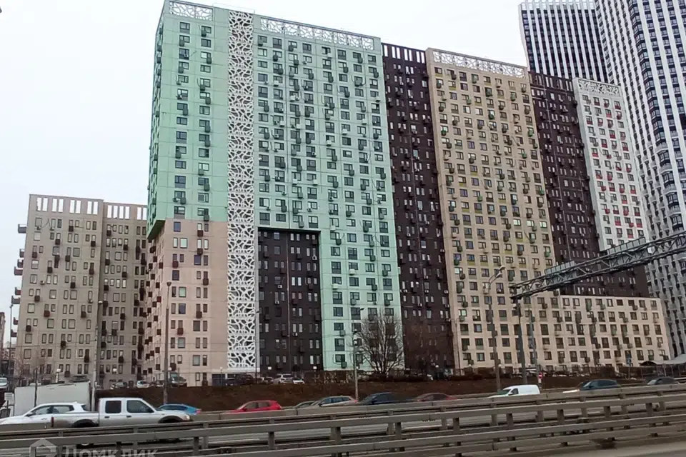 Продаётся помещение своб. назначения, 401.8 м²