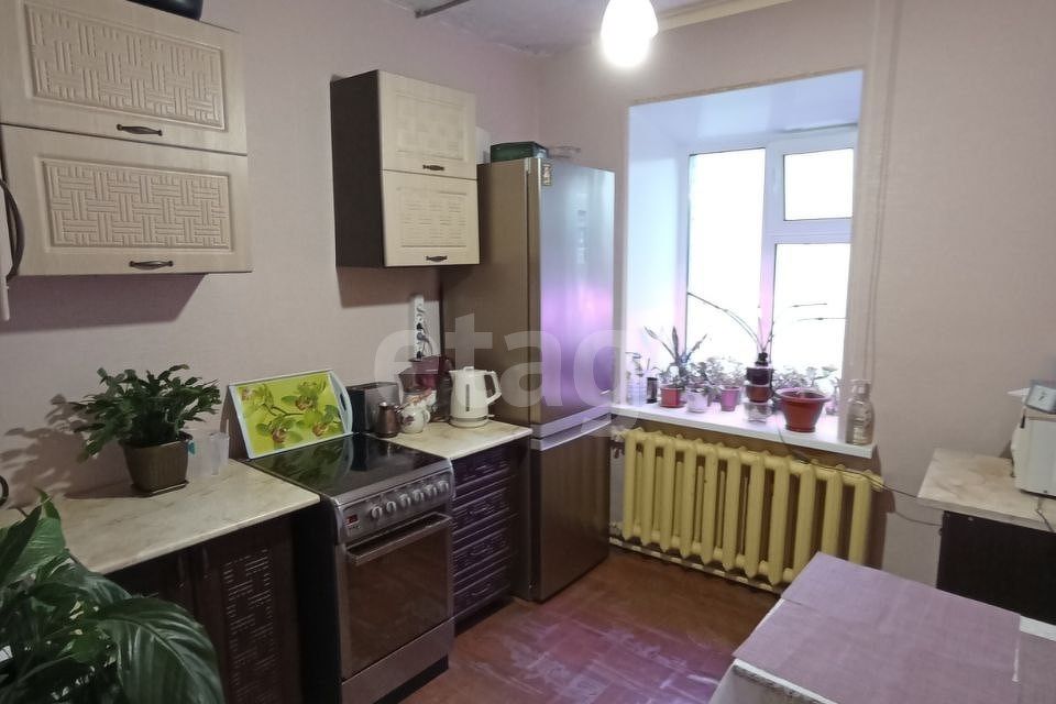 Продаётся 3-комнатная квартира, 63.9 м²