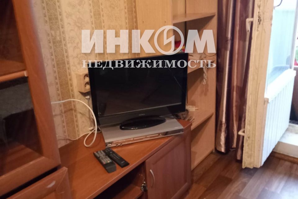 Продаётся комната в 3-комн. квартире, 12.3 м²