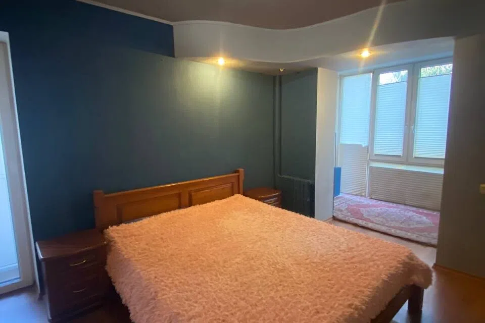 Сдаётся 2-комнатная квартира, 55 м²
