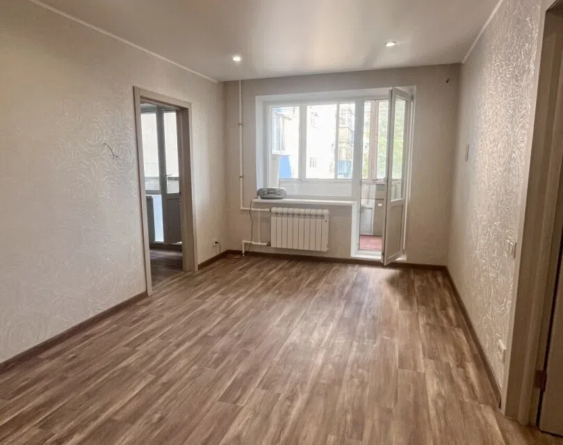 Продаётся 3-комнатная квартира, 56.3 м²