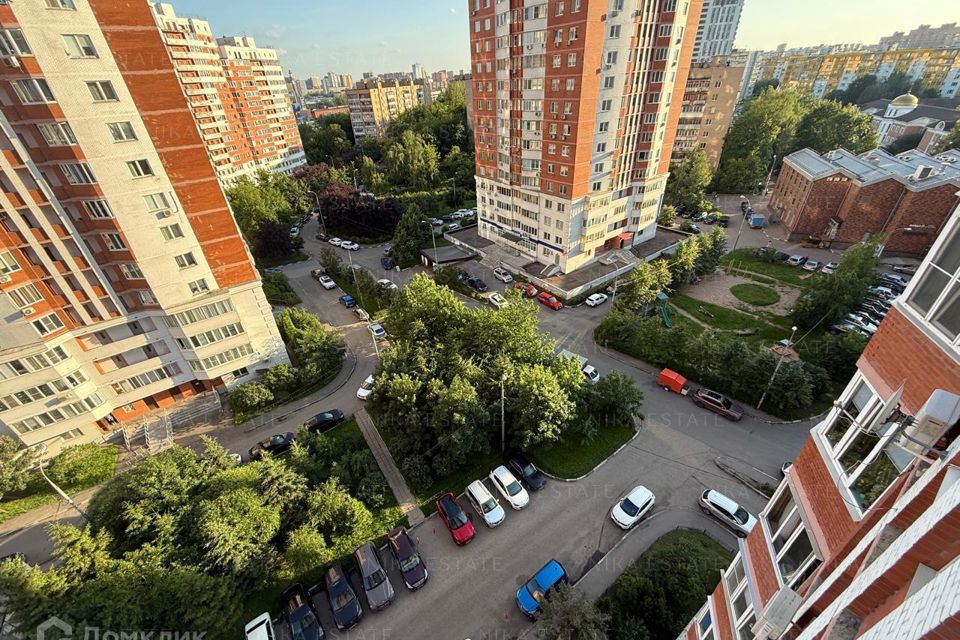 Продаётся 2-комнатная квартира, 68.4 м²