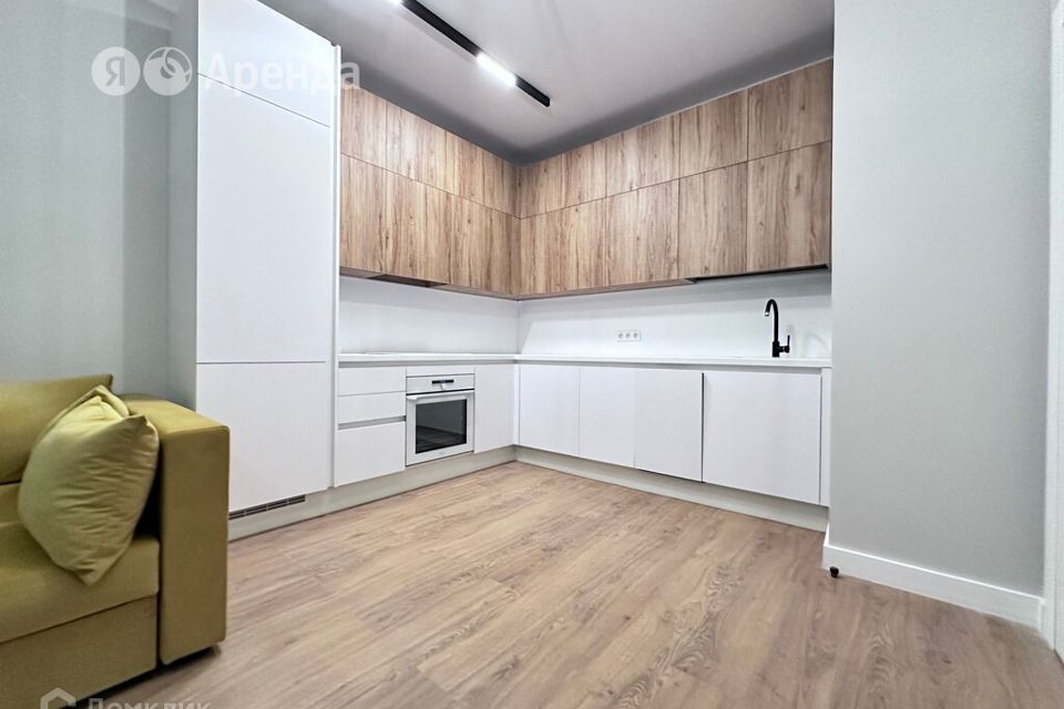 Сдаётся 1-комнатная квартира, 40 м²