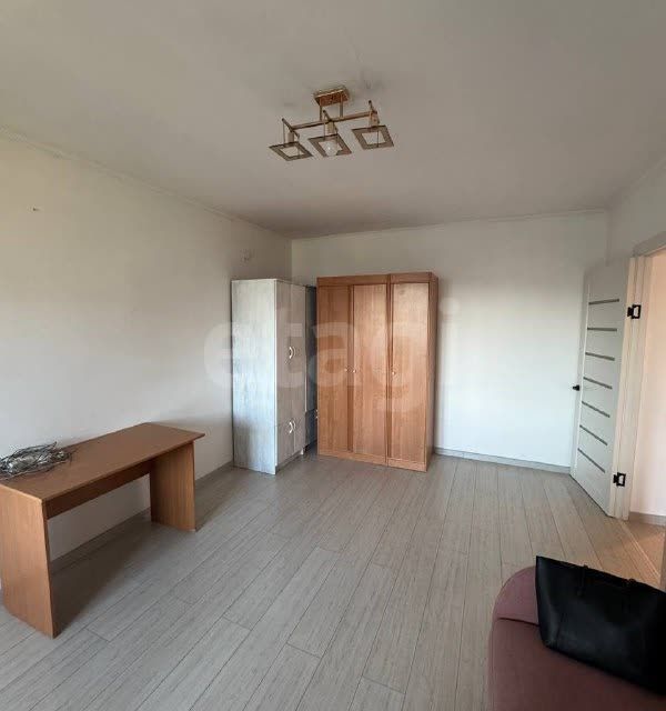 Продаётся 1-комнатная квартира, 37.1 м²