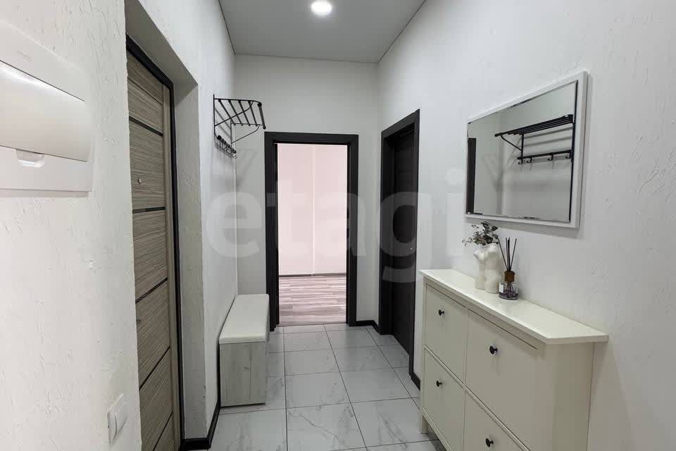 Продаётся 2-комнатная квартира, 65.4 м²