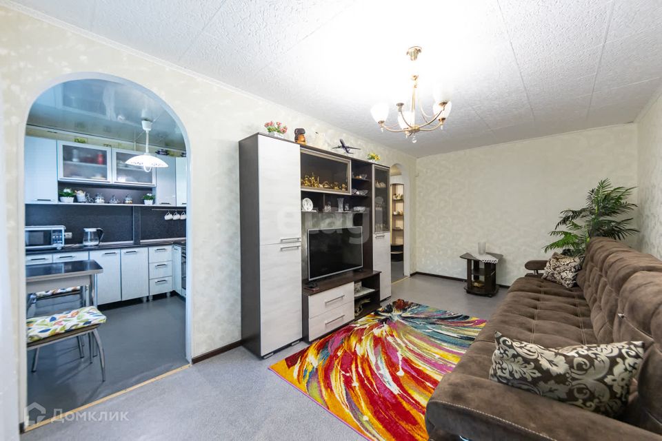 Сдаётся 2-комнатная квартира, 61.6 м²
