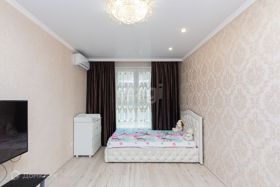 Продаётся 2-комнатная квартира, 60.5 м²