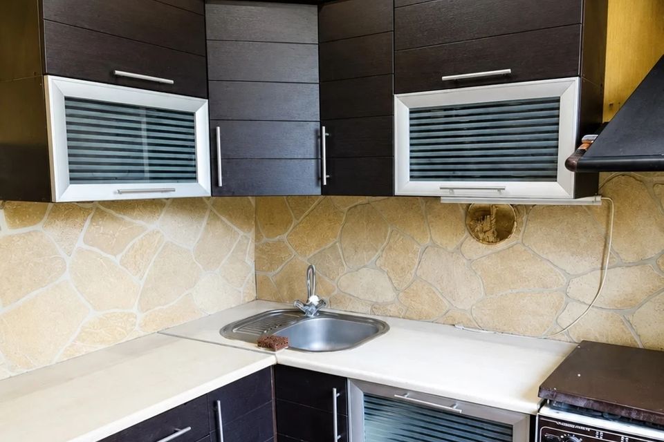 Продаётся 3-комнатная квартира, 53.9 м²
